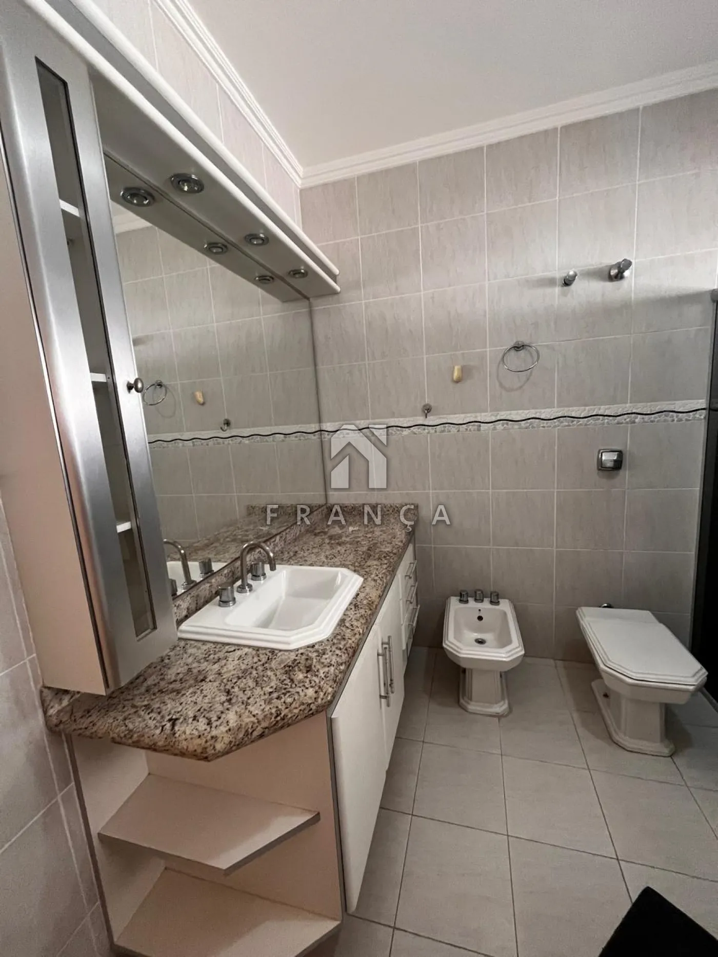 Alugar Casa / Condomínio em Jacareí R$ 10.800,00 - Foto 19