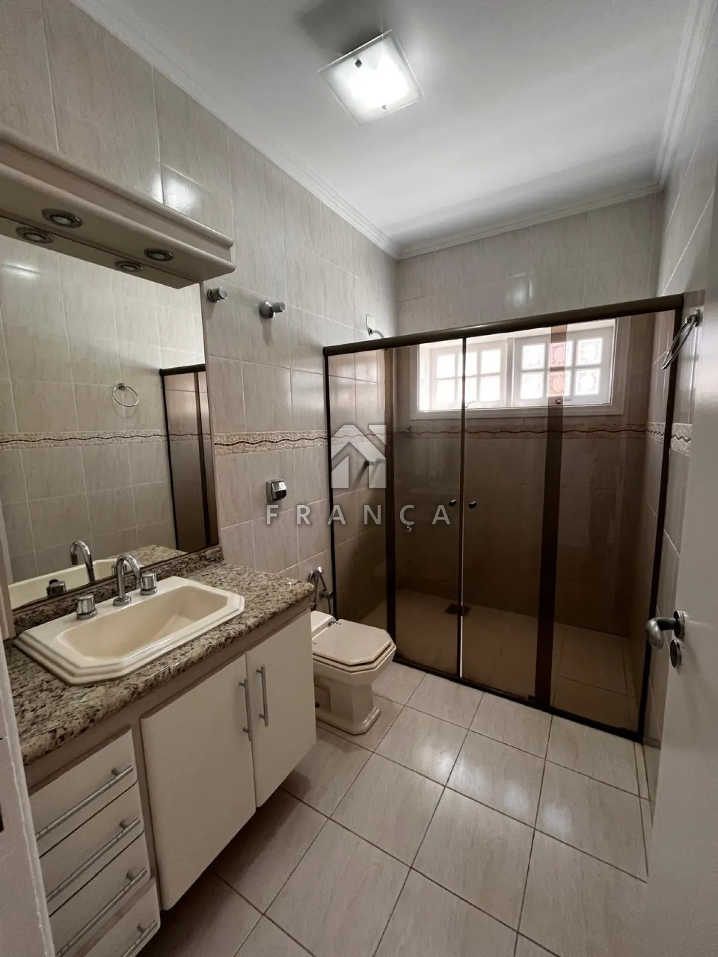 Alugar Casa / Condomínio em Jacareí R$ 10.800,00 - Foto 22