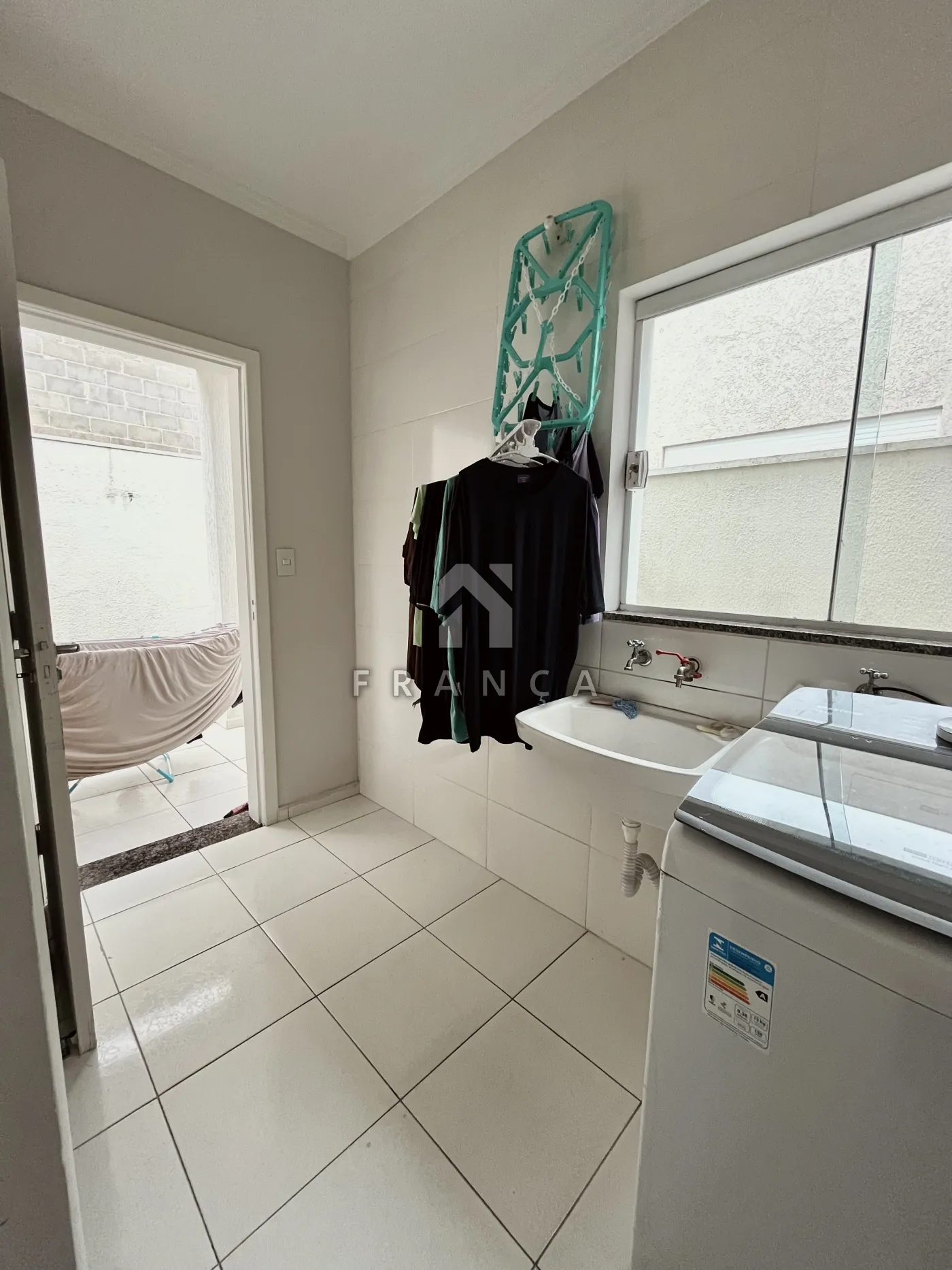 Comprar Casa / Condomínio em Jacareí R$ 1.260.000,00 - Foto 16