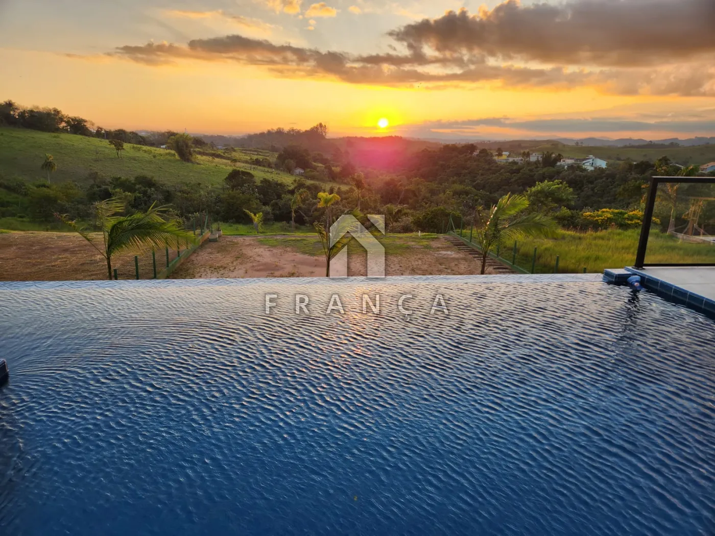 Alugar Casa / Condomínio em Jacareí R$ 15.000,00 - Foto 35