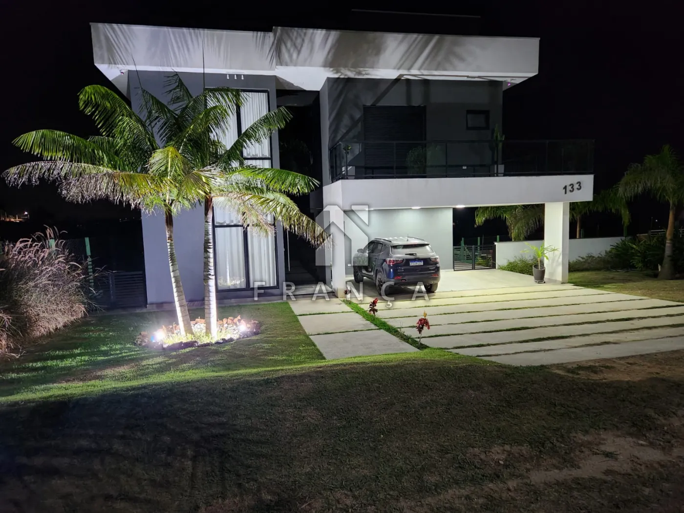 Alugar Casa / Condomínio em Jacareí R$ 15.000,00 - Foto 1