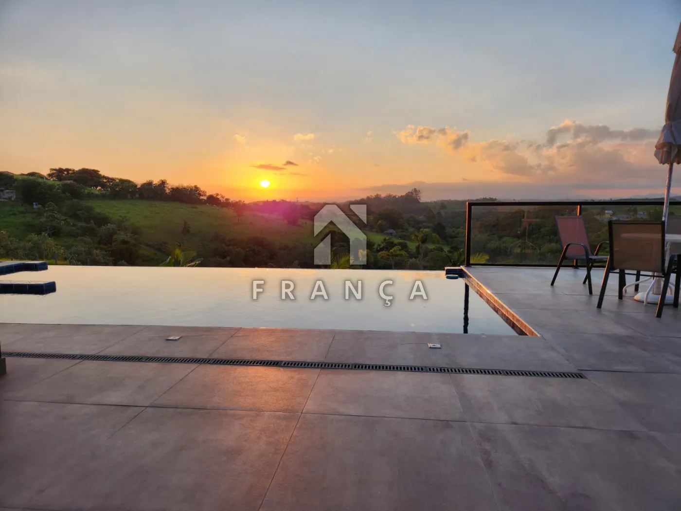 Alugar Casa / Condomínio em Jacareí R$ 15.000,00 - Foto 38