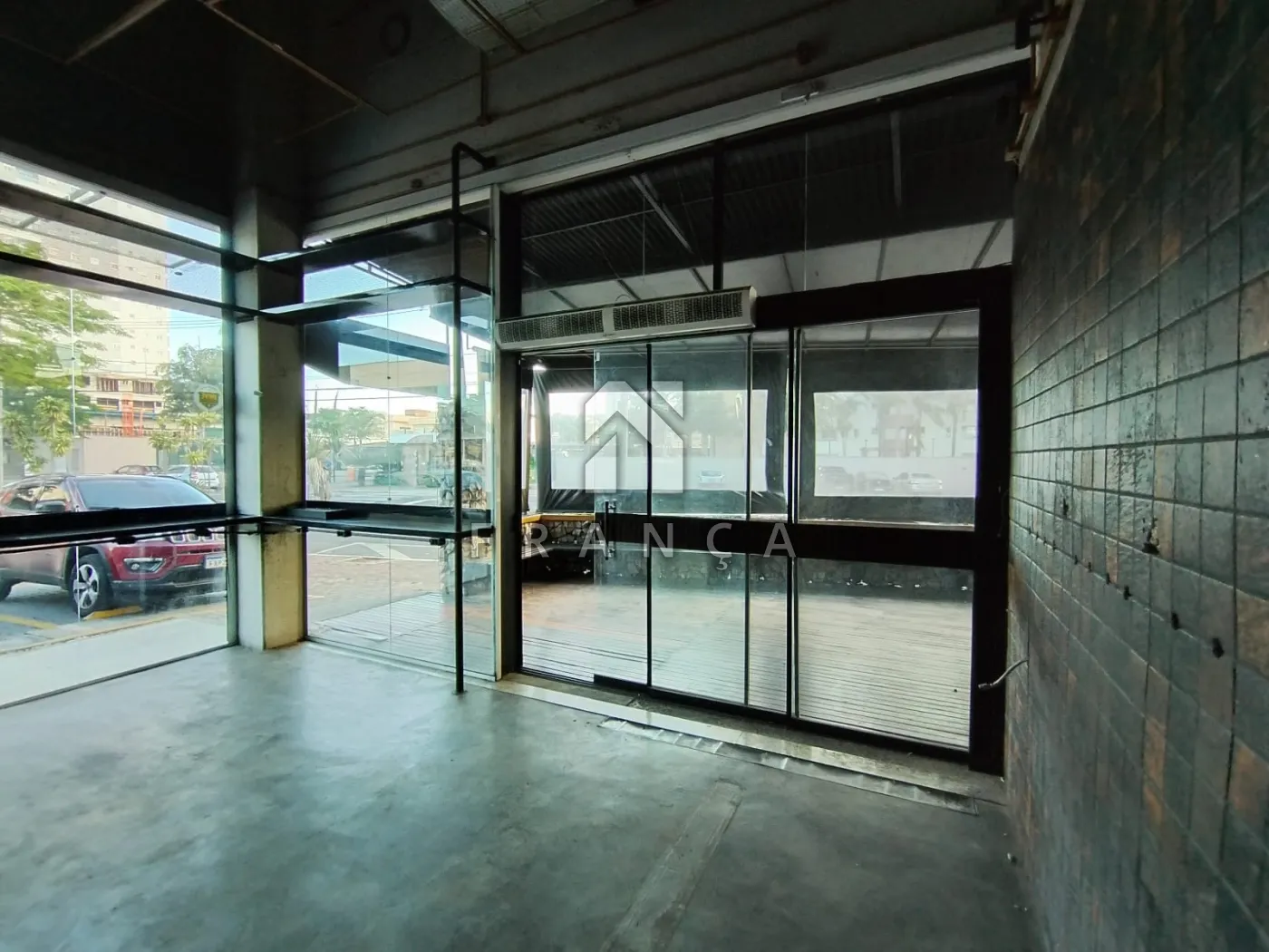Comprar Comercial / Mall em Jacareí - Foto 3
