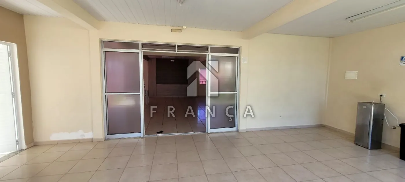 Alugar Apartamento / Padrão em Jacareí R$ 1.500,00 - Foto 14