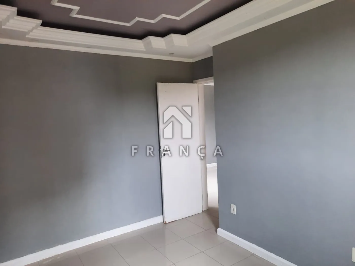 Alugar Apartamento / Padrão em Jacareí R$ 1.500,00 - Foto 3