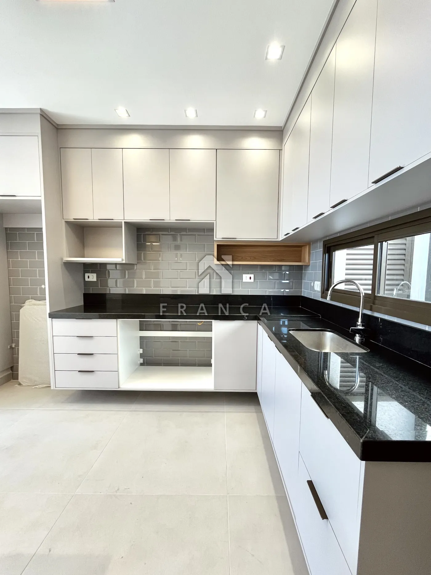 Comprar Casa / Condomínio em Jacareí R$ 1.490.000,00 - Foto 9