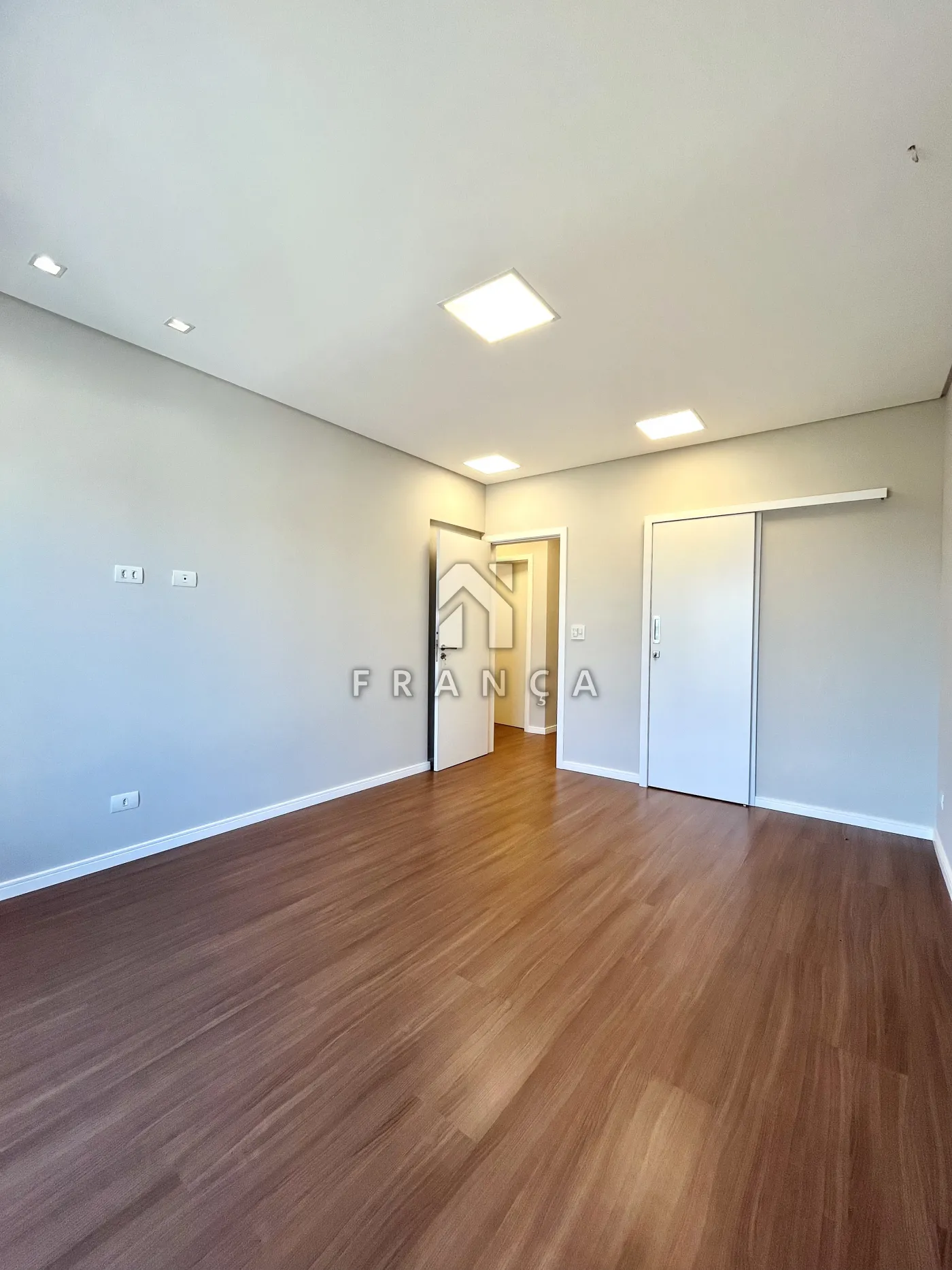 Comprar Casa / Condomínio em Jacareí R$ 1.490.000,00 - Foto 16