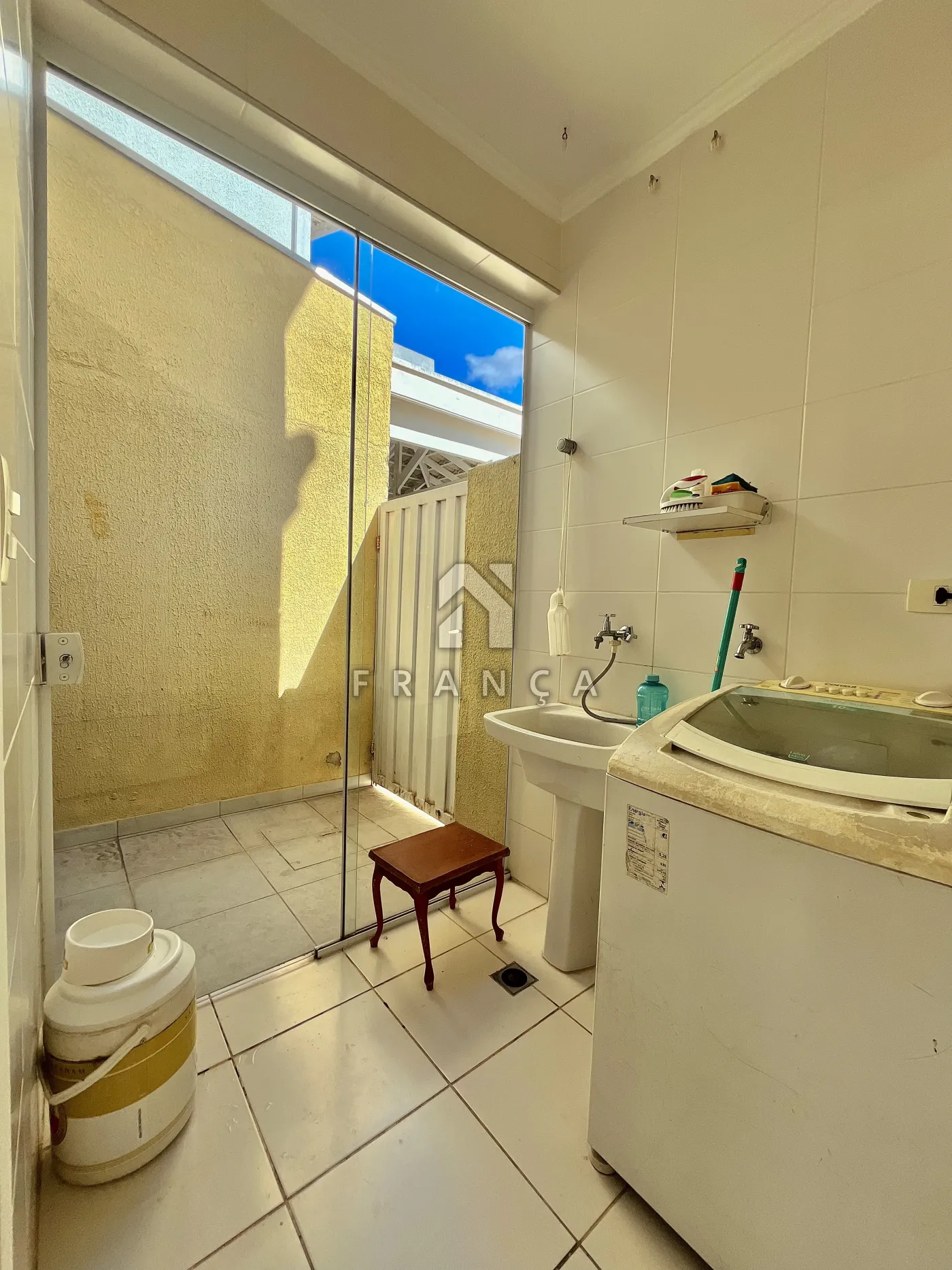 Comprar Casa / Condomínio em Jacareí R$ 1.100.000,00 - Foto 7