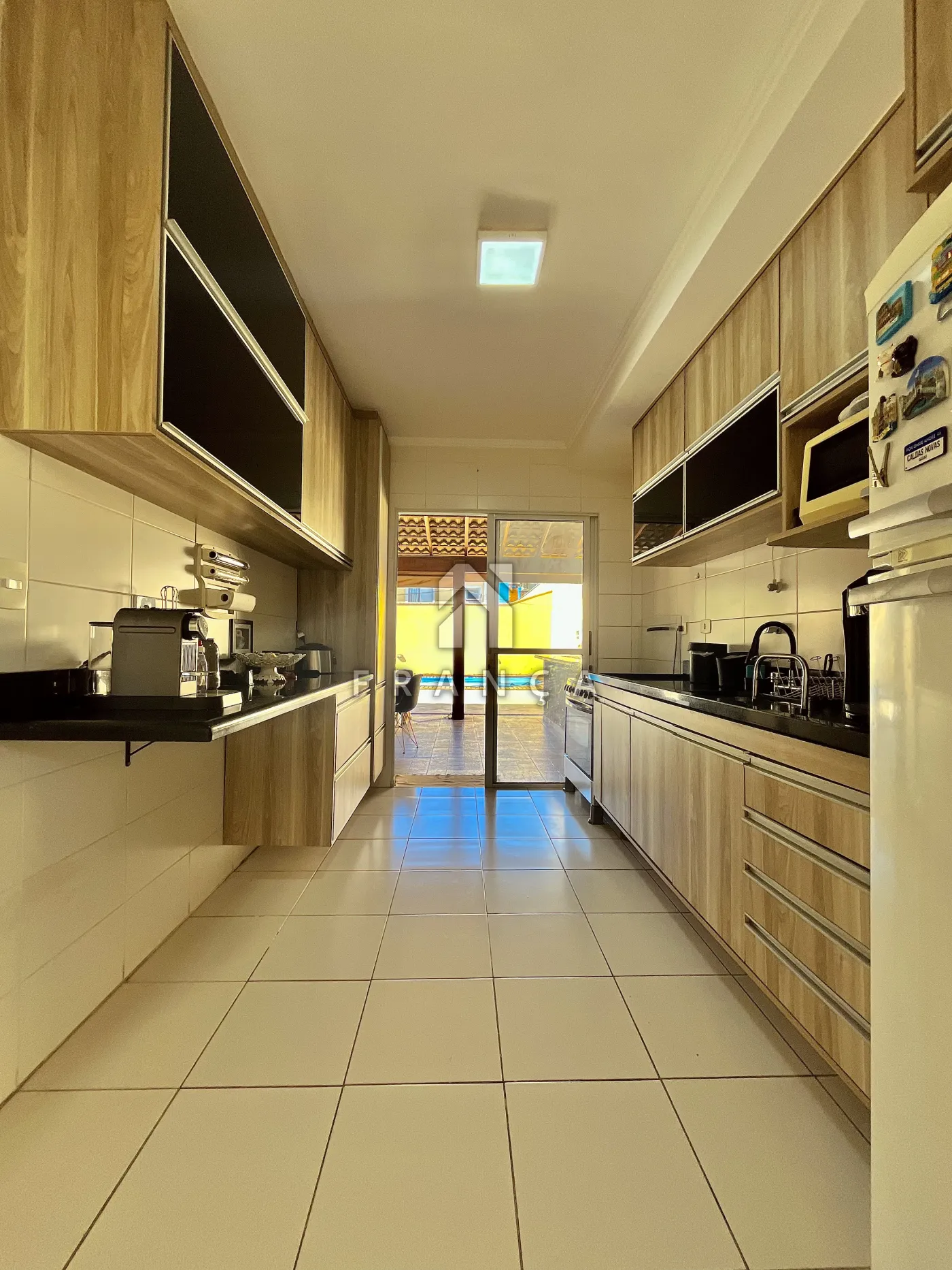 Comprar Casa / Condomínio em Jacareí R$ 1.100.000,00 - Foto 5