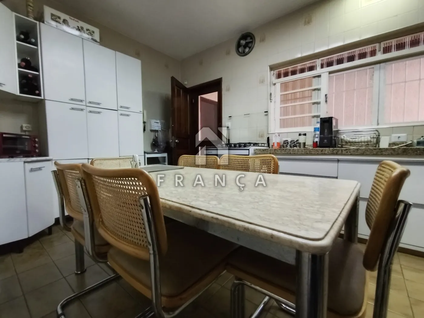 Comprar Casa / Padrão em Jacareí R$ 700.000,00 - Foto 7