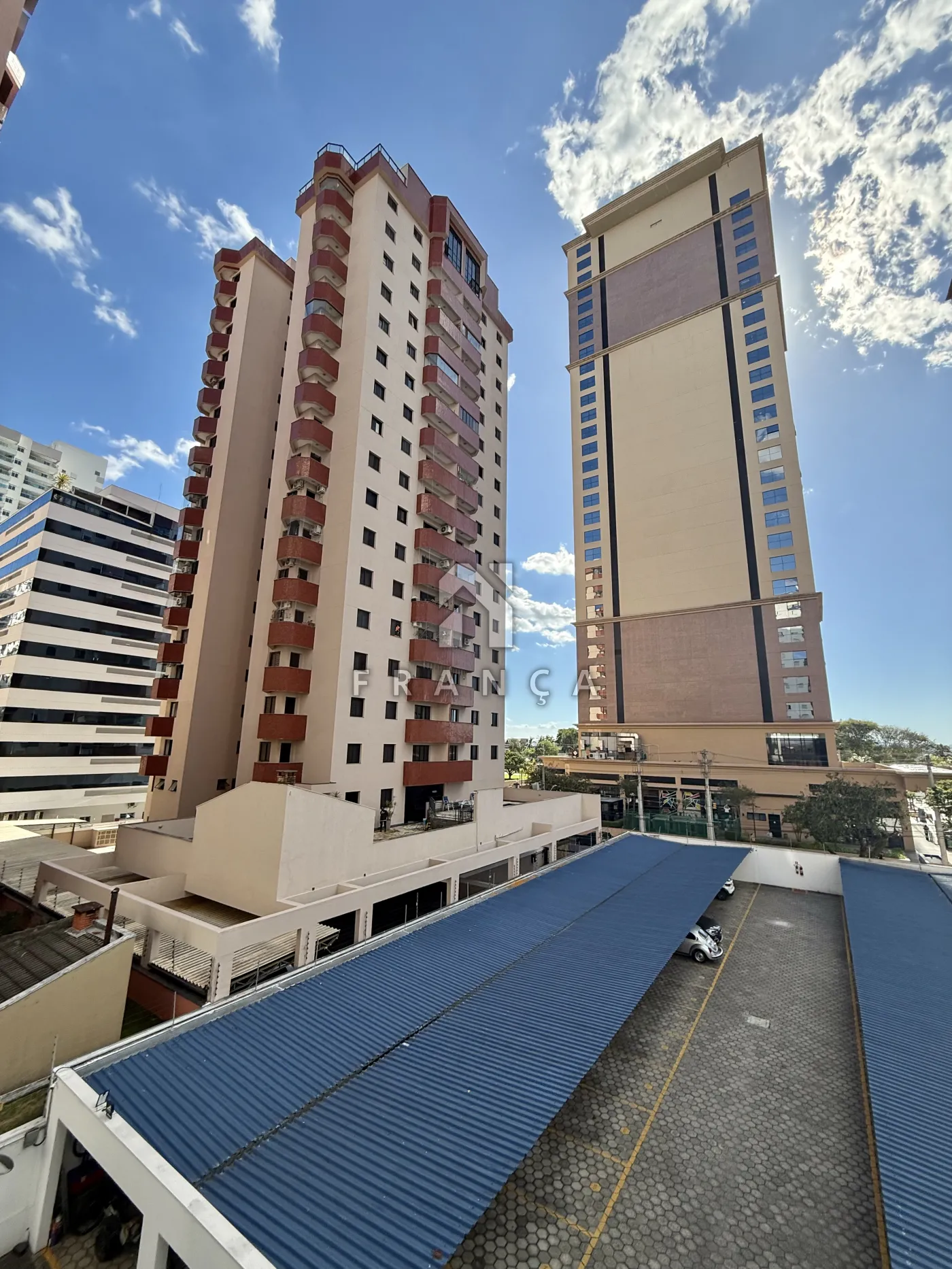 Alugar Apartamento / Padrão em São José dos Campos R$ 3.400,00 - Foto 23