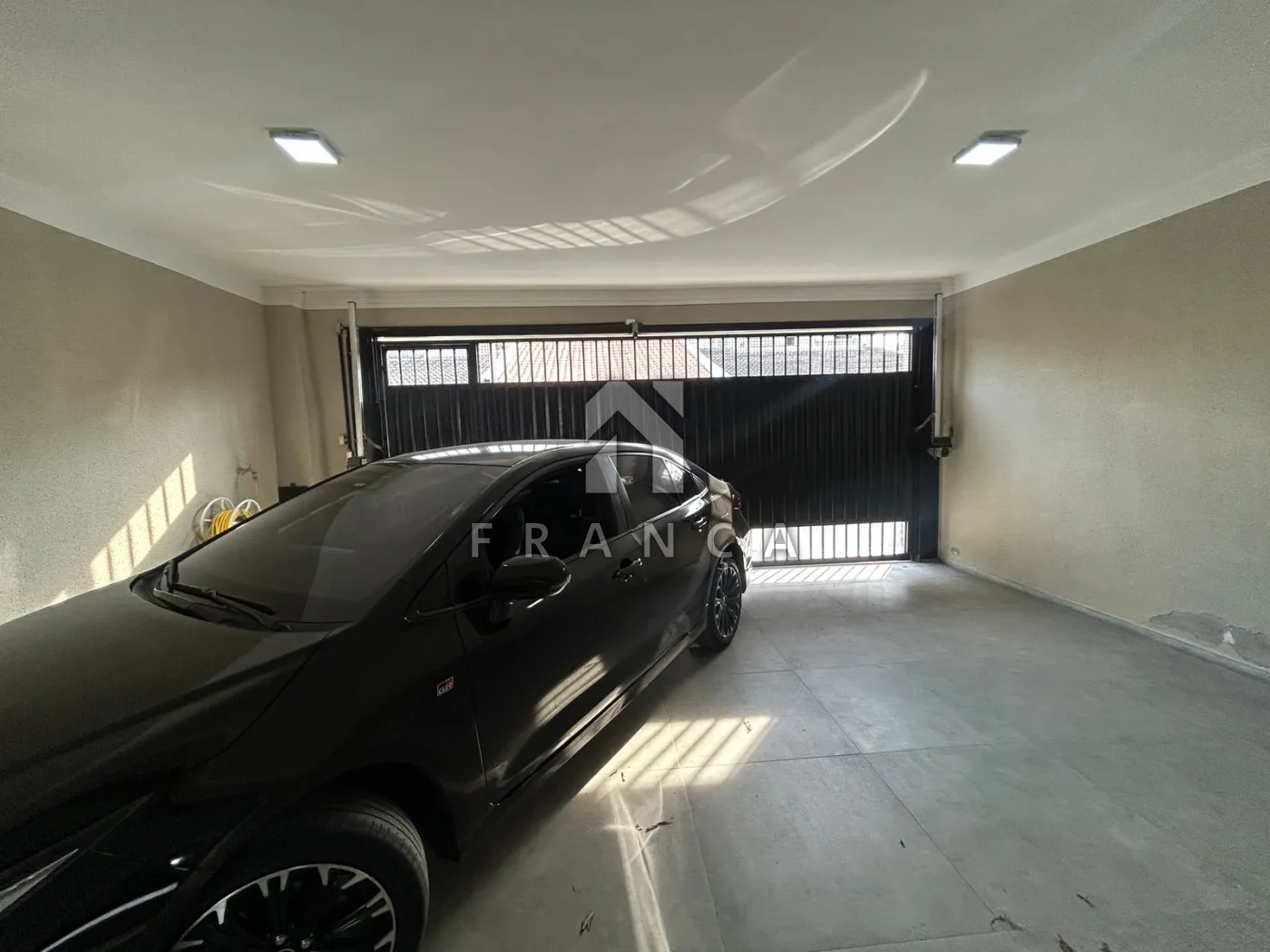 Alugar Casa / Padrão em Jacareí R$ 7.000,00 - Foto 4