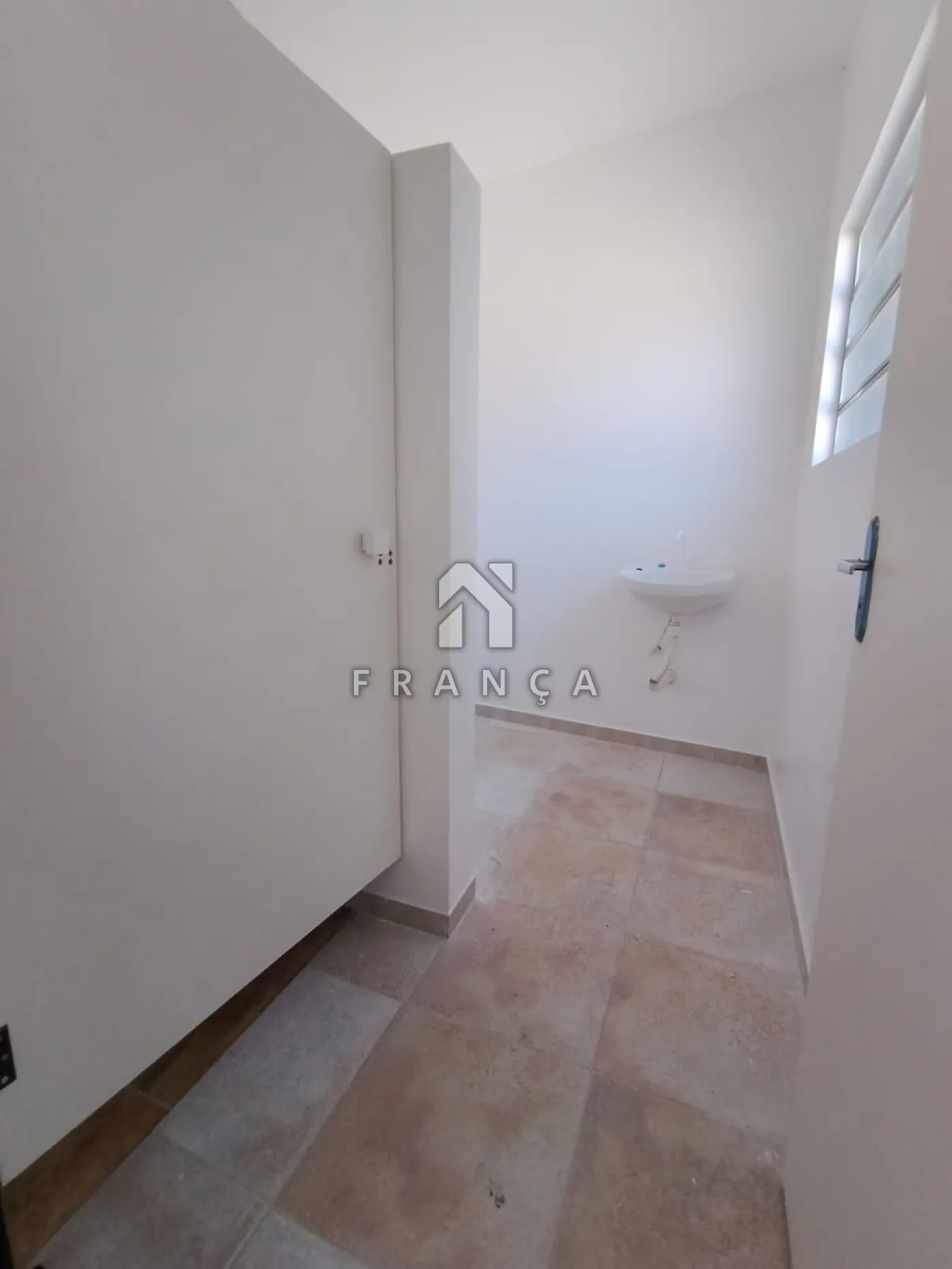 Alugar Comercial / Ponto Comercial em Jacareí R$ 1.200,00 - Foto 12