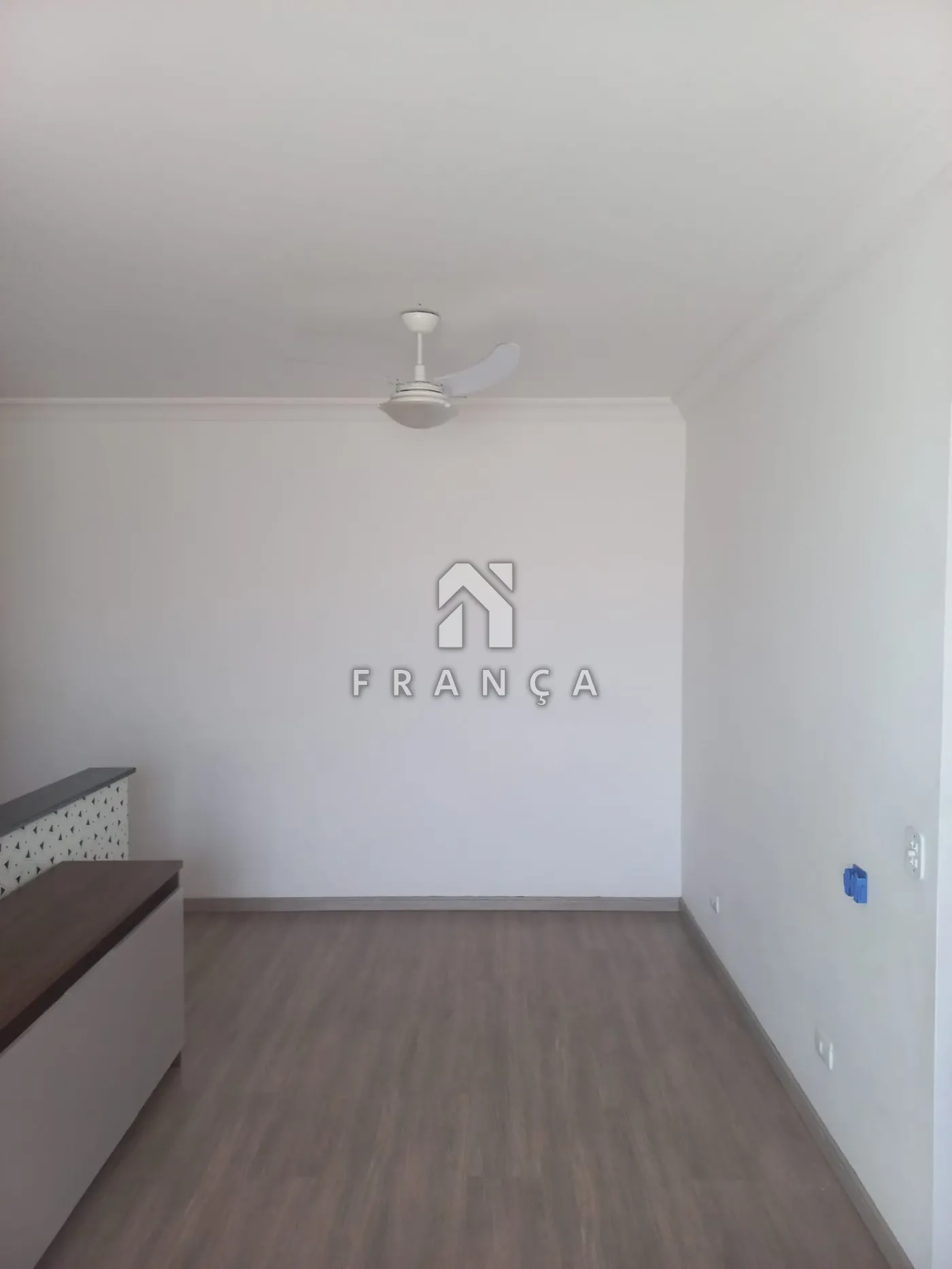 Alugar Apartamento / Padrão em Jacareí R$ 2.000,00 - Foto 2