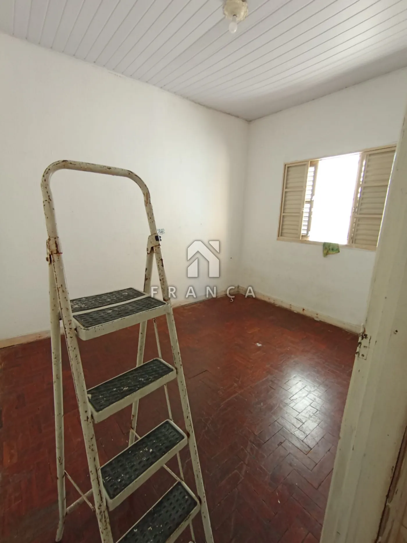 Alugar Casa / Padrão em Jacareí R$ 2.500,00 - Foto 12