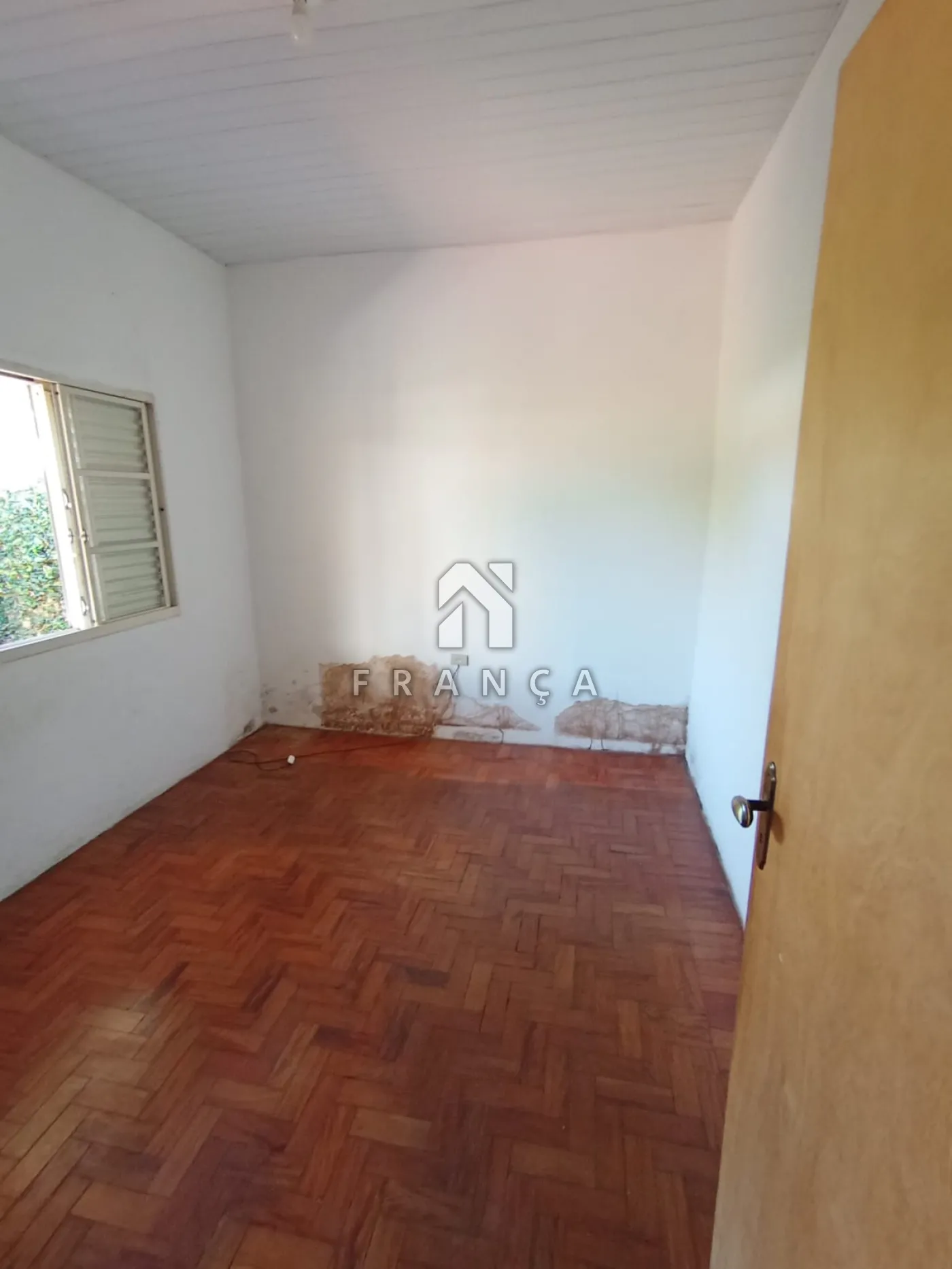 Alugar Casa / Padrão em Jacareí R$ 2.500,00 - Foto 10