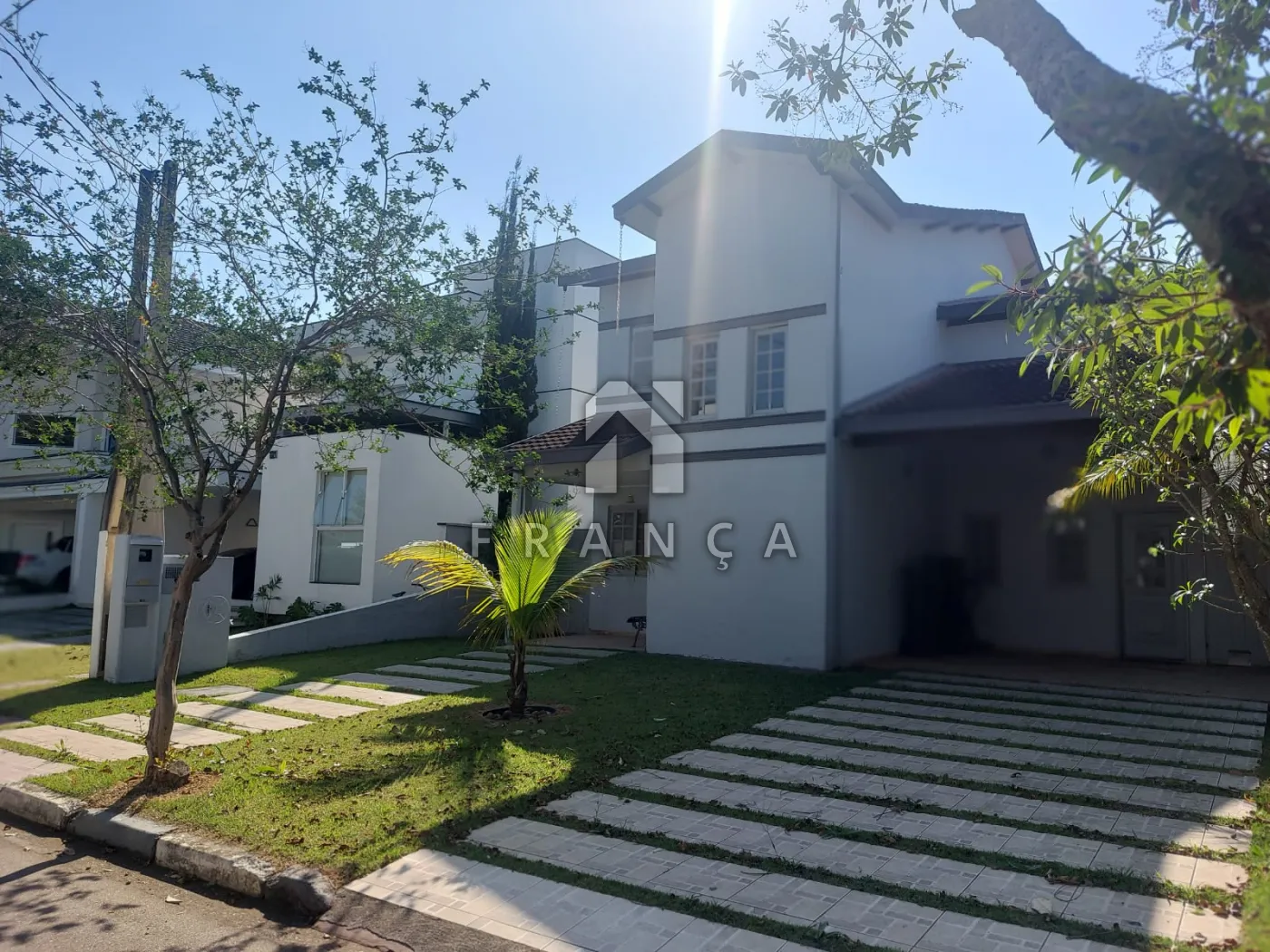 Comprar Casa / Condomínio em Jacareí R$ 1.280.000,00 - Foto 2