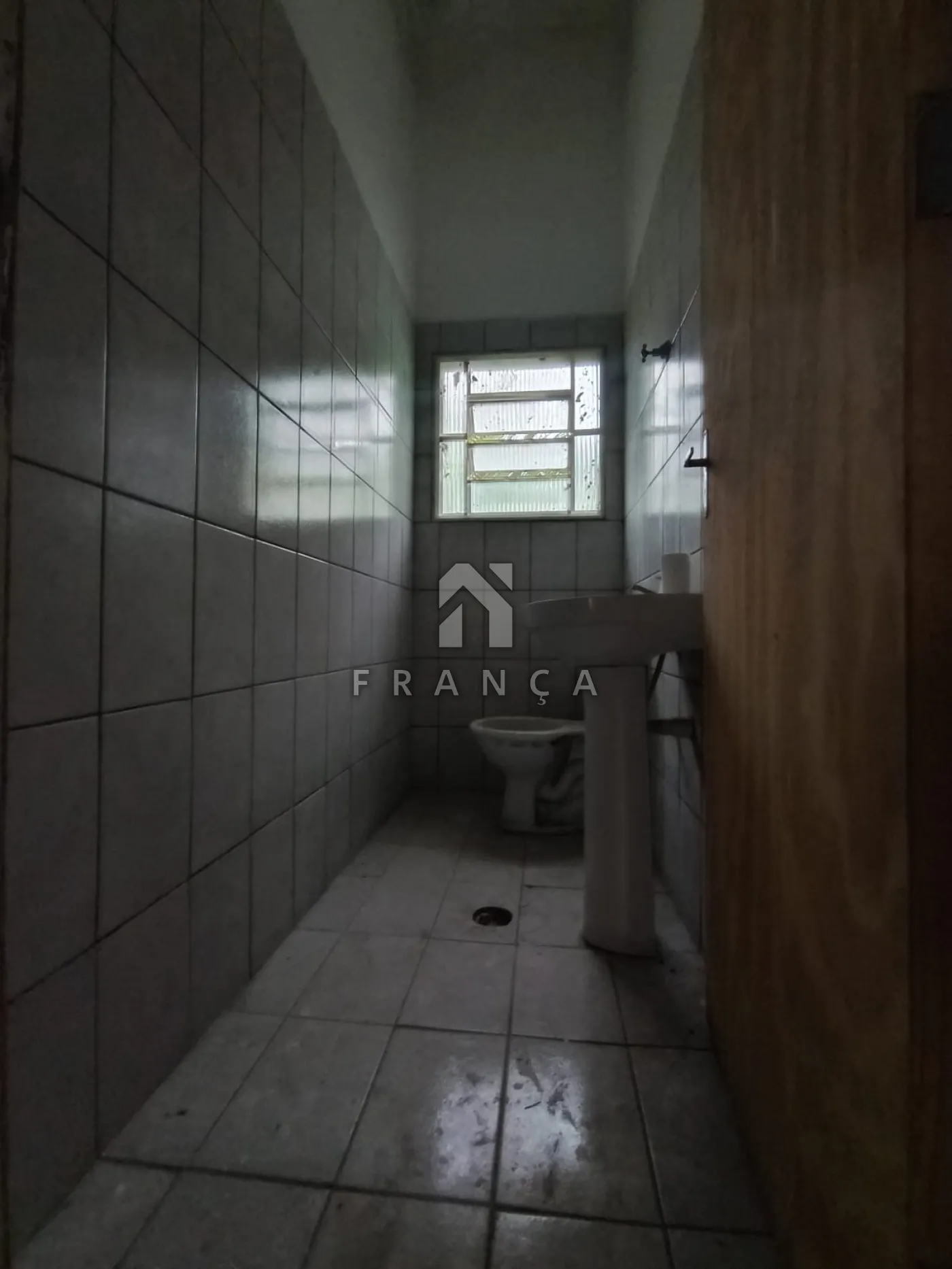 Alugar Comercial / Galpão em Jacareí R$ 4.000,00 - Foto 11