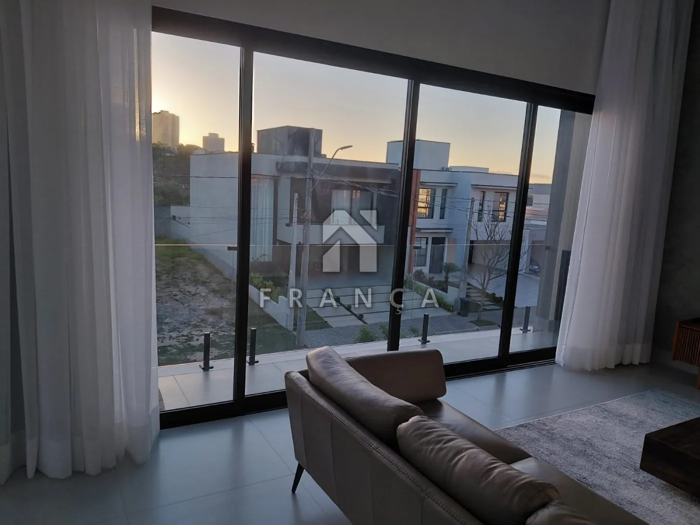 Comprar Casa / Condomínio em Jacareí R$ 1.580.000,00 - Foto 10