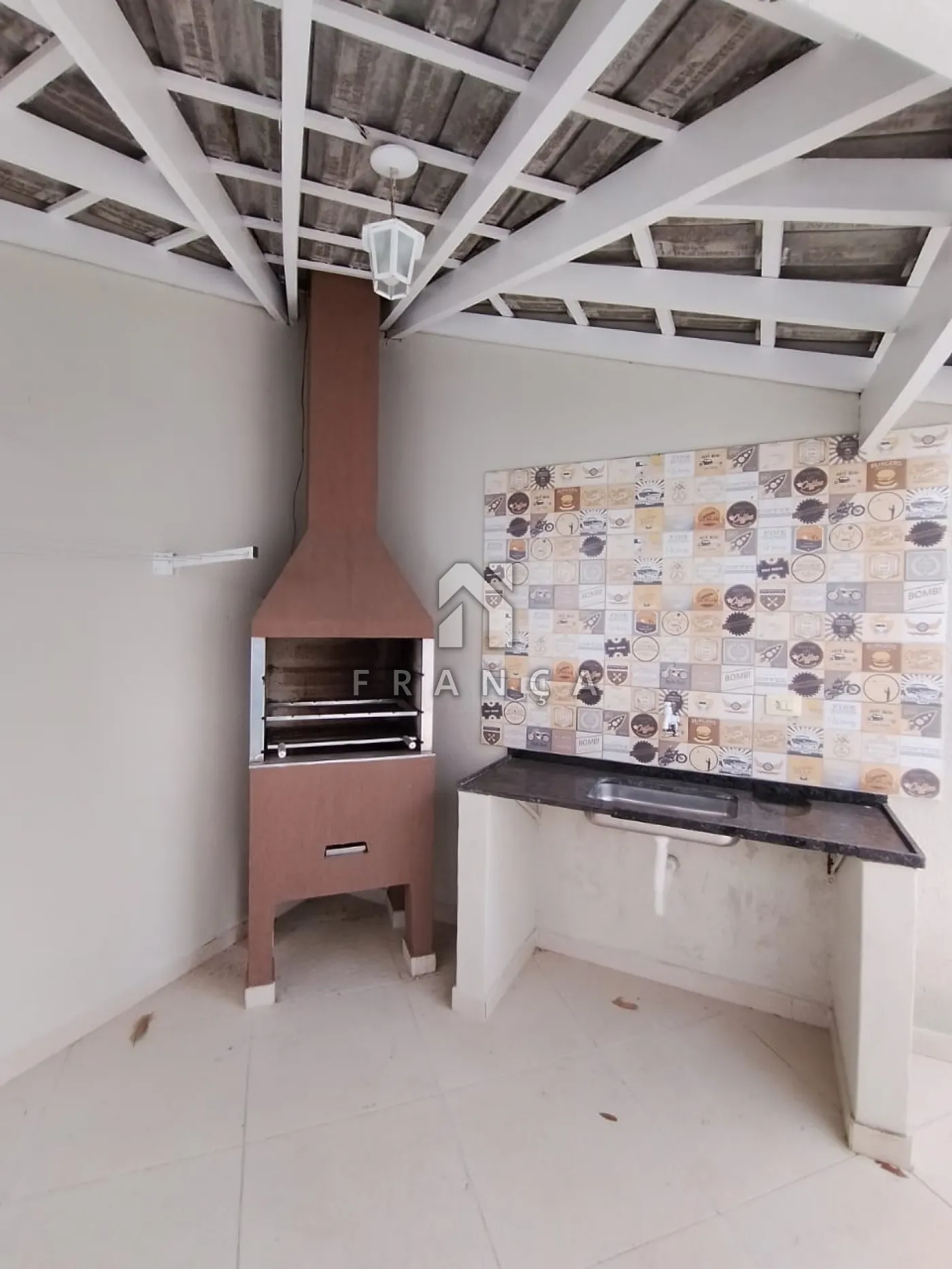 Alugar Casa / Condomínio em Jacareí R$ 3.300,00 - Foto 34