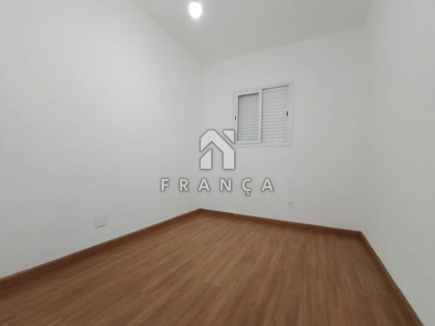 Alugar Casa / Condomínio em Jacareí R$ 3.300,00 - Foto 14