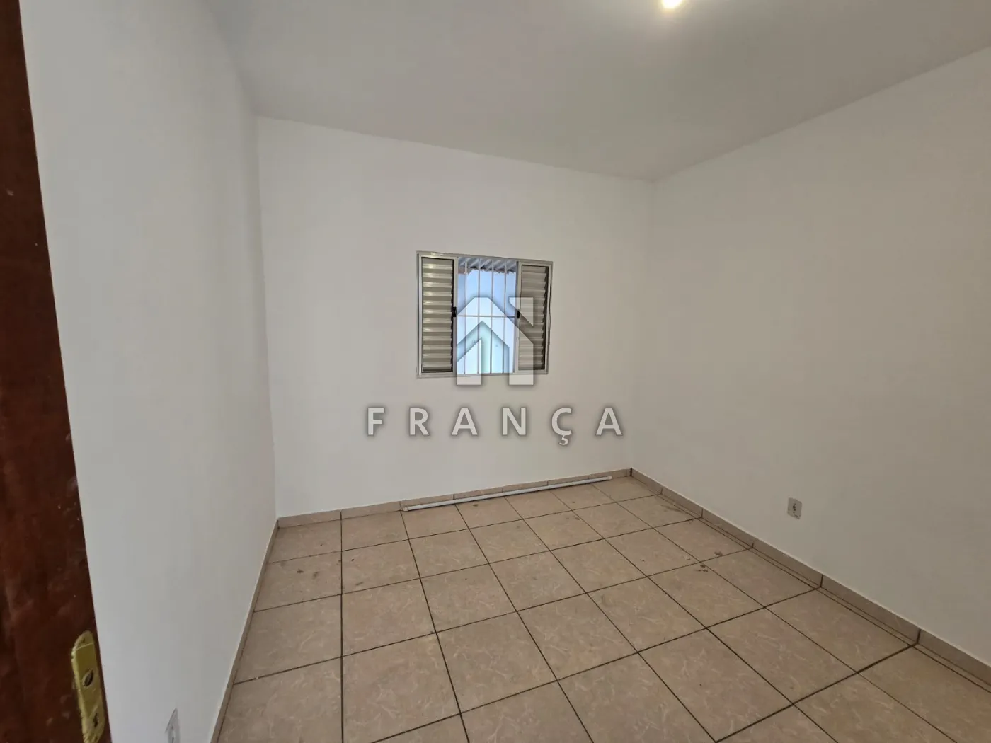 Comprar Casa / Padrão em Jacareí R$ 250.000,00 - Foto 9