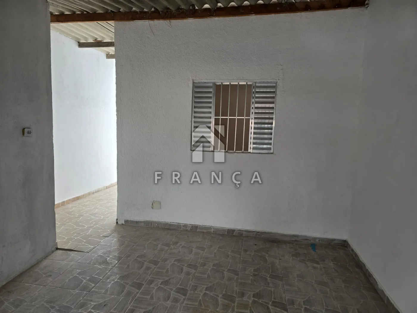Comprar Casa / Padrão em Jacareí R$ 250.000,00 - Foto 4
