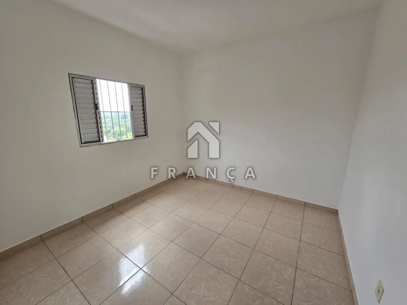 Comprar Casa / Padrão em Jacareí R$ 250.000,00 - Foto 12