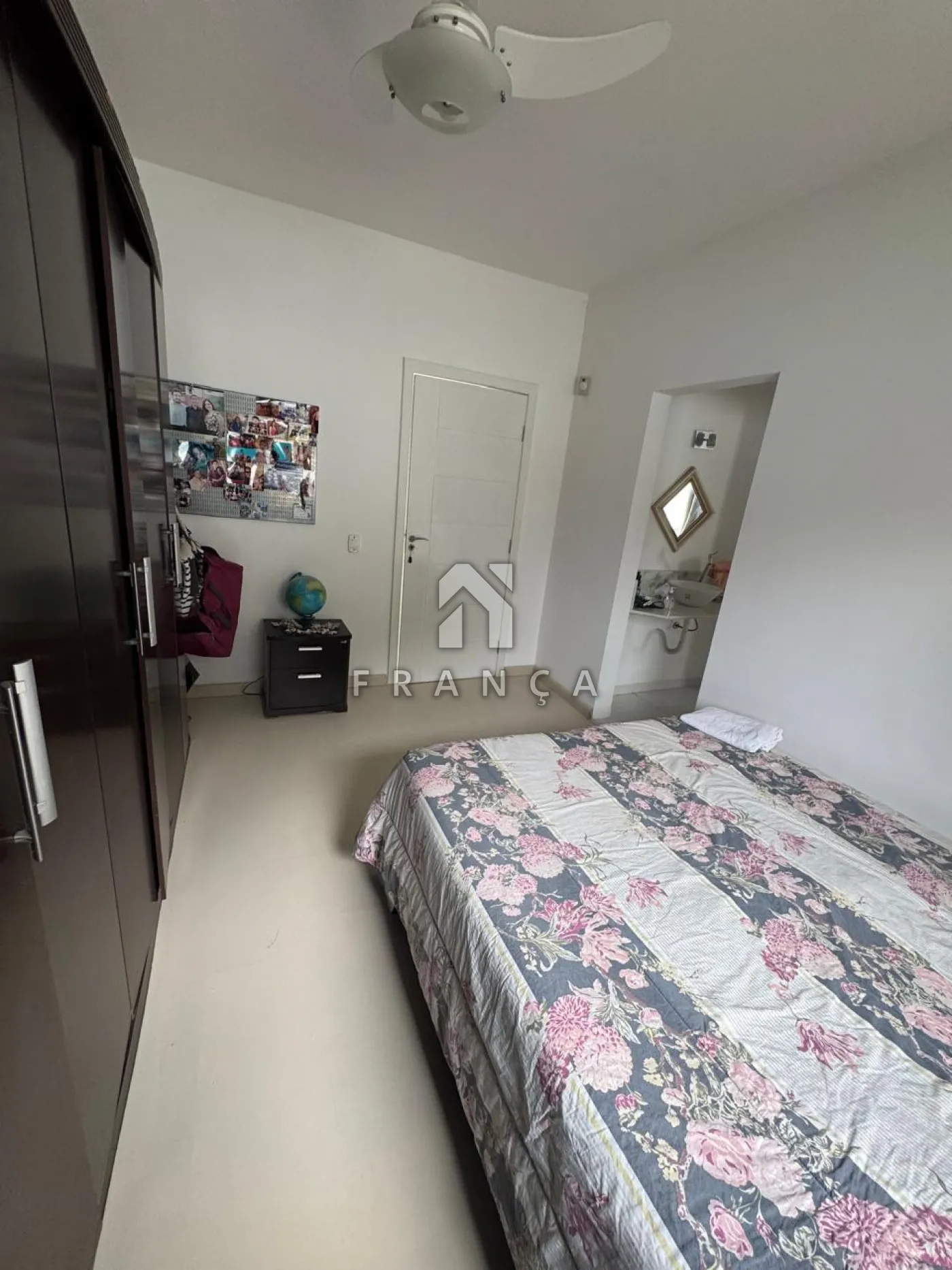 Alugar Casa / Condomínio em Jacareí R$ 9.000,00 - Foto 14