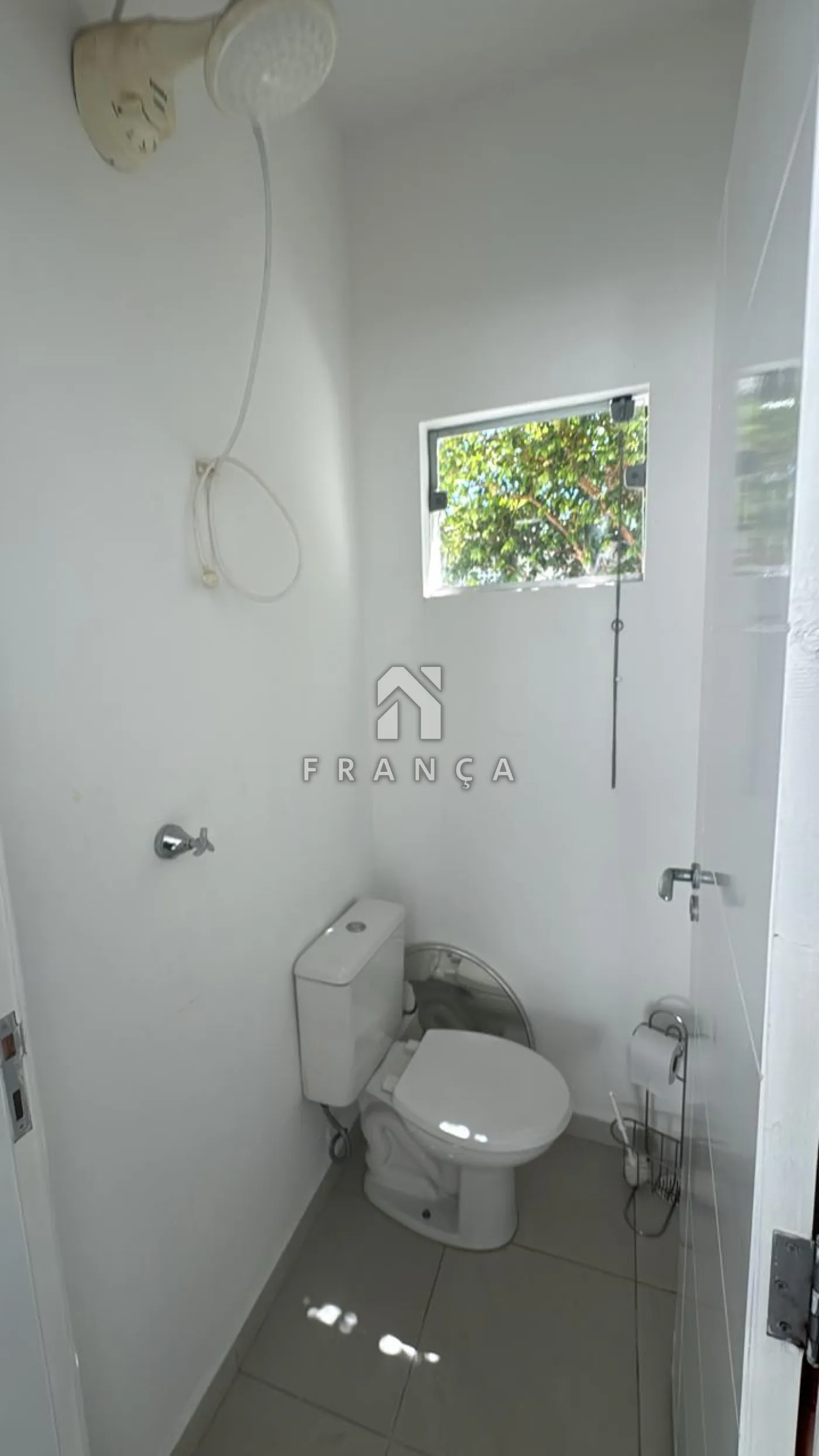 Alugar Casa / Condomínio em Jacareí R$ 9.000,00 - Foto 31