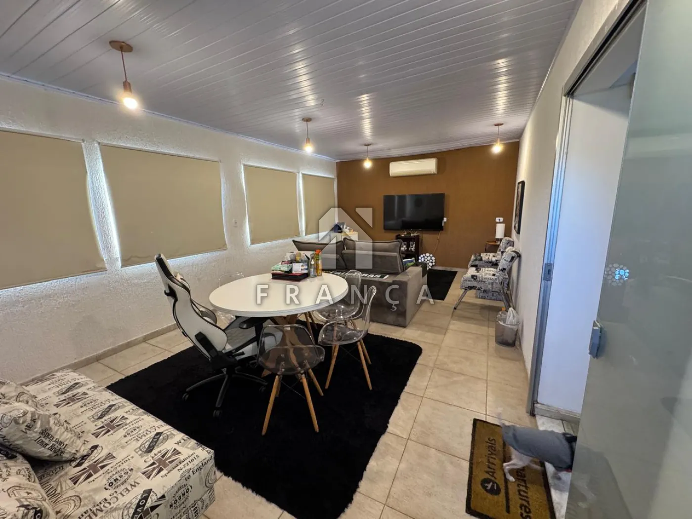 Alugar Casa / Condomínio em Jacareí R$ 9.000,00 - Foto 9