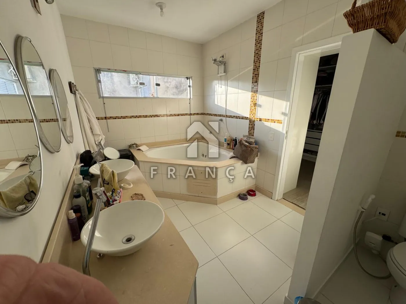 Alugar Casa / Condomínio em Jacareí R$ 9.000,00 - Foto 25