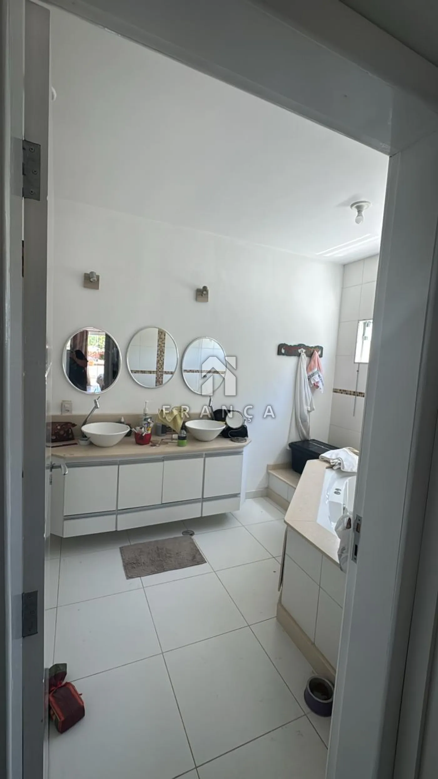 Alugar Casa / Condomínio em Jacareí R$ 9.000,00 - Foto 28