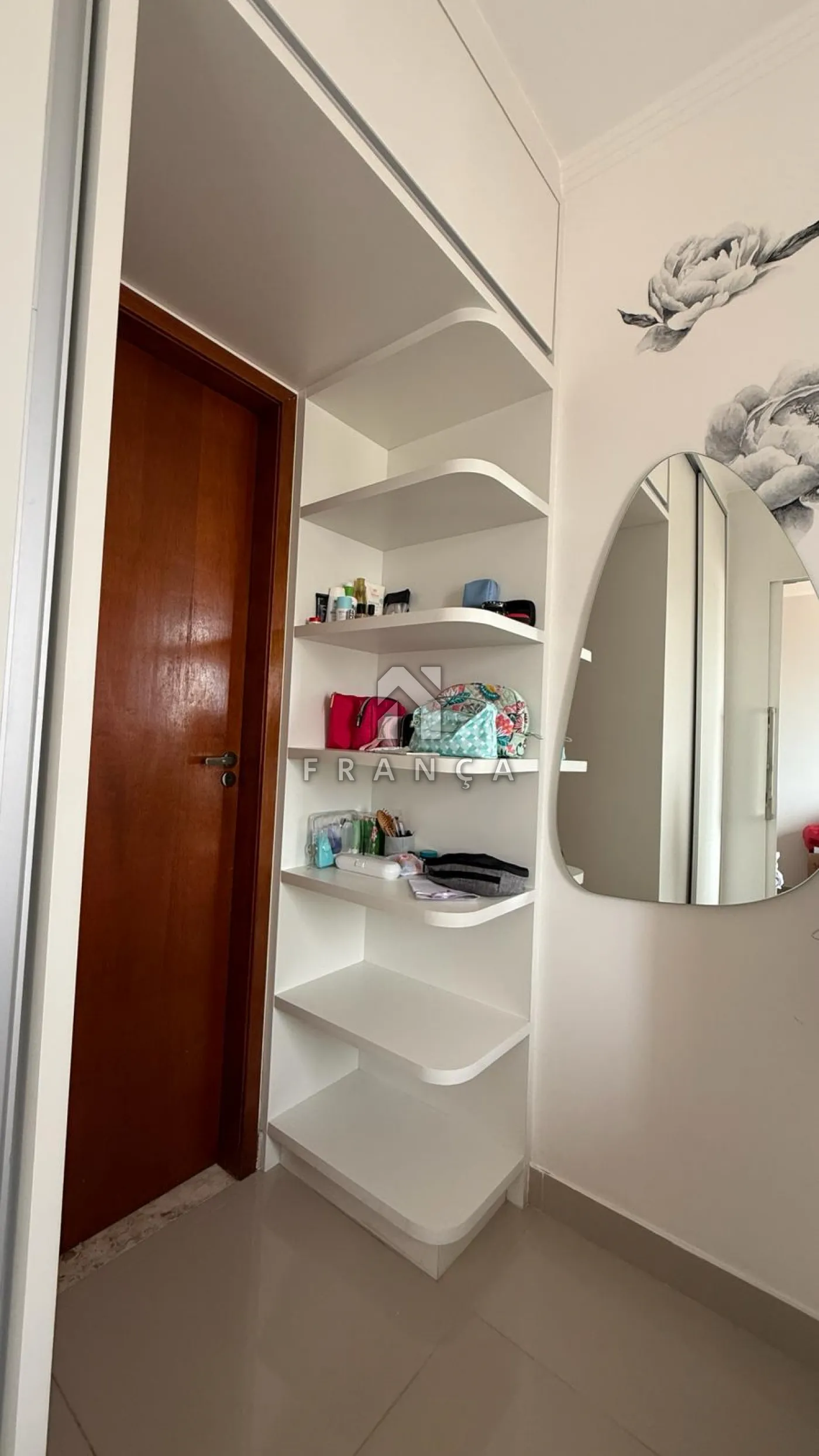 Alugar Casa / Kitnet em Jacareí R$ 1.600,00 - Foto 20