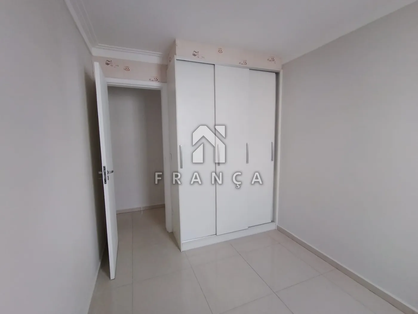 Alugar Apartamento / Padrão em Jacareí R$ 1.900,00 - Foto 11