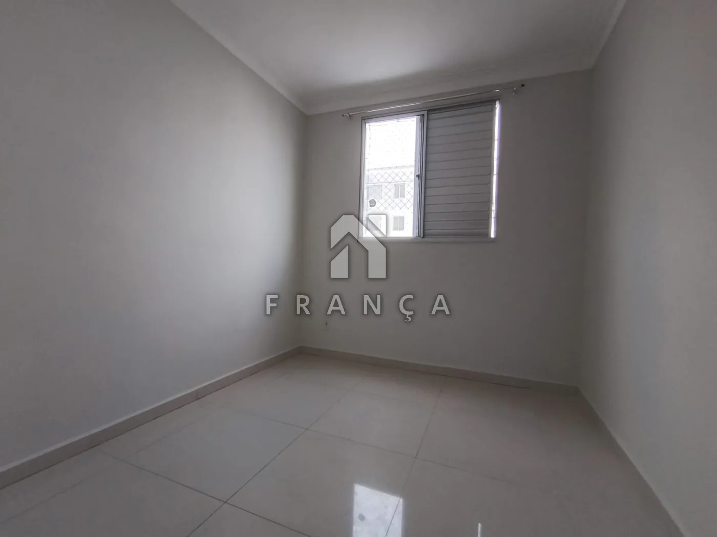 Alugar Apartamento / Padrão em Jacareí R$ 1.900,00 - Foto 13