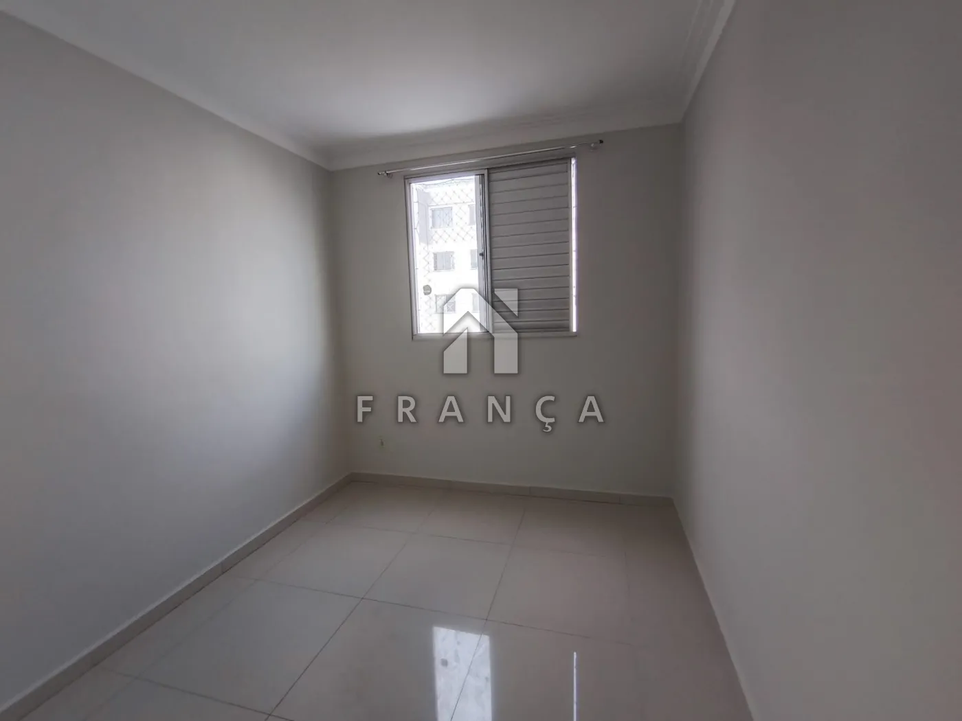 Alugar Apartamento / Padrão em Jacareí R$ 1.900,00 - Foto 14