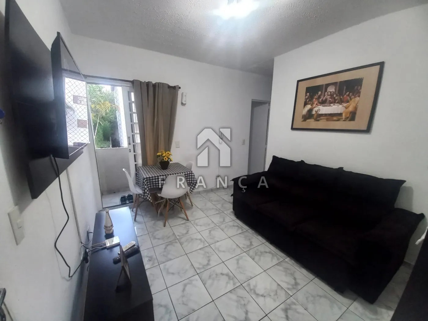 Alugar Apartamento / Padrão em Jacareí R$ 600,00 - Foto 2