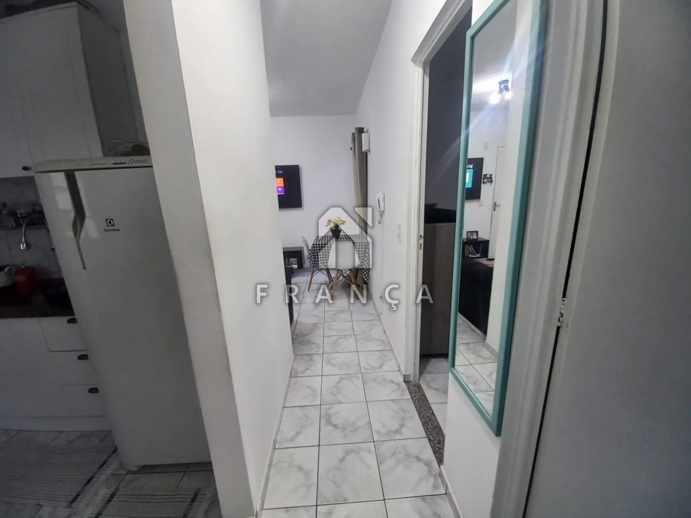 Alugar Apartamento / Padrão em Jacareí R$ 600,00 - Foto 5