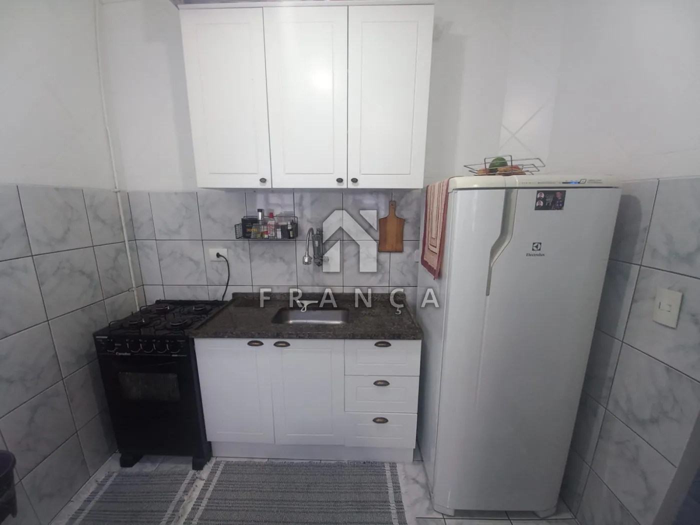Alugar Apartamento / Padrão em Jacareí R$ 600,00 - Foto 7