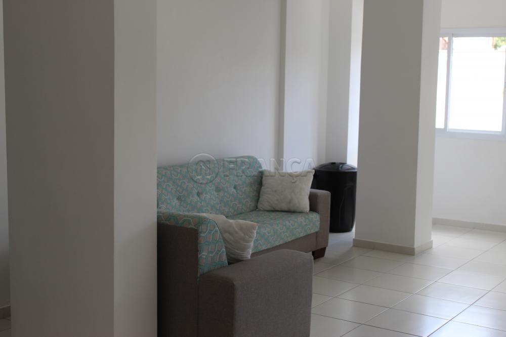 Alugar Apartamento / Padrão em Jacareí R$ 1.500,00 - Foto 27