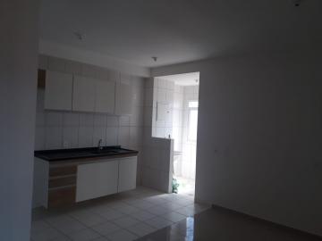Alugar Apartamento / Padrão em Jacareí. apenas R$ 950,00