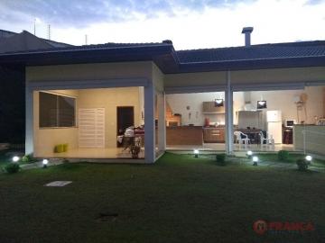 Casa / Condomínio em Jacareí , Comprar por R$1.300.000,00