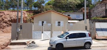 Alugar Casa / Padrão em Jacareí. apenas R$ 171.000,00