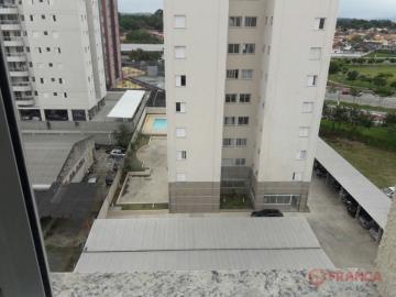 Apartamento / Padrão em Jacareí Alugar por R$3.000,00