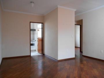 Apartamento / Padrão em Jacareí Alugar por R$1.000,00