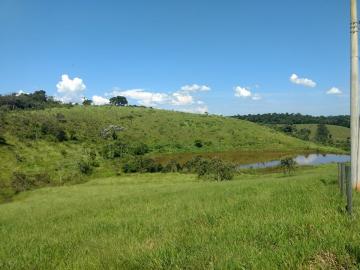 ÁREA COM 100.000 m² - GUARAREMA