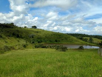 ÁREA COM 100.000 m² - GUARAREMA