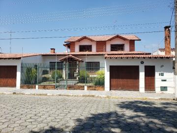 Alugar Casa / Padrão em Jacareí. apenas R$ 1.050.000,00