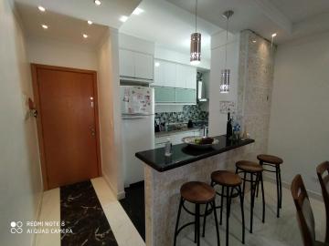 Alugar Apartamento / Padrão em Jacareí. apenas R$ 3.900,00